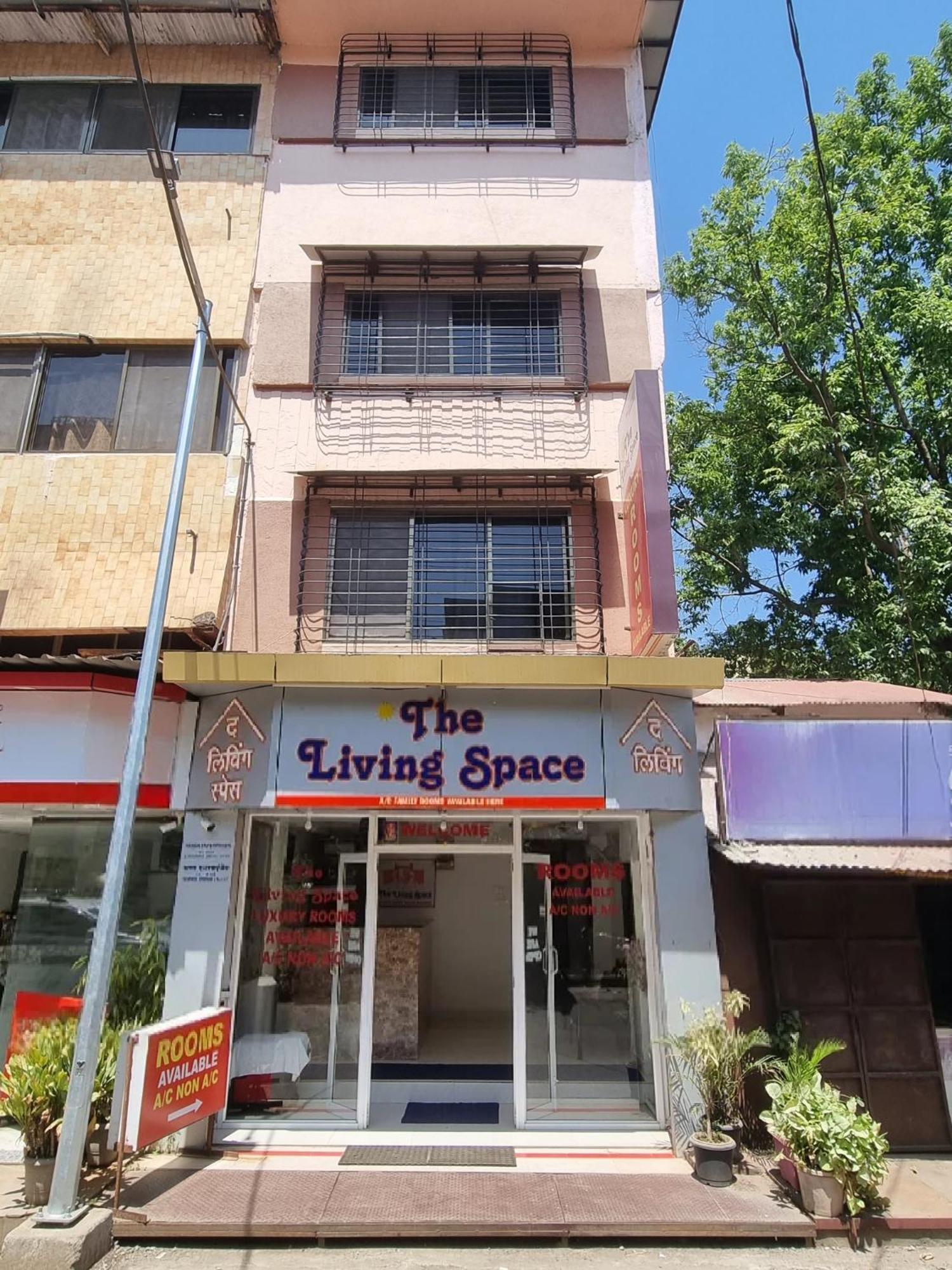 The Living Space Лонавала Экстерьер фото